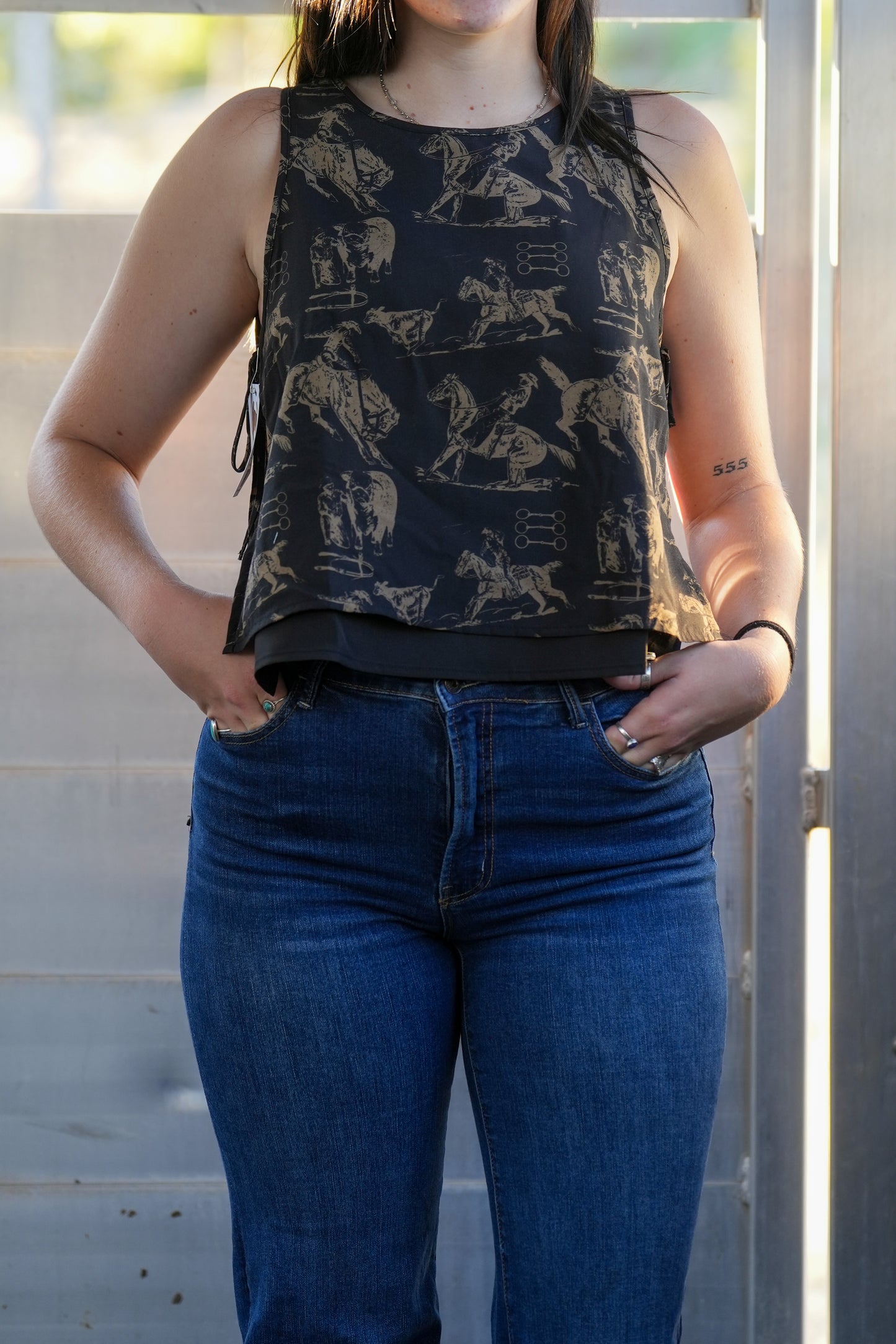 Buck the Heat Top